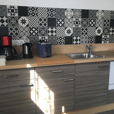 Appartement T2 Independant Dans Maison Pugny-Chatenod Zewnętrze zdjęcie